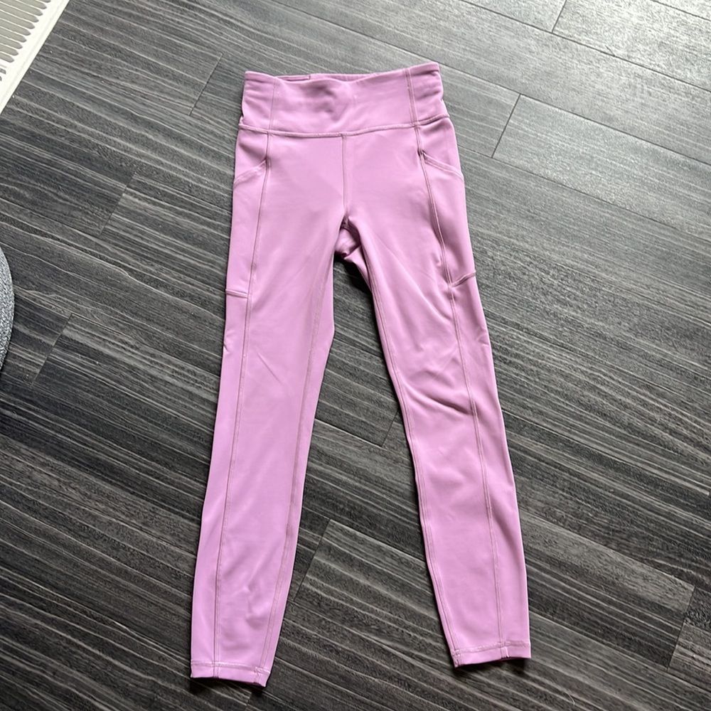 Lululemon Fast and Free - Picture 6 of 10